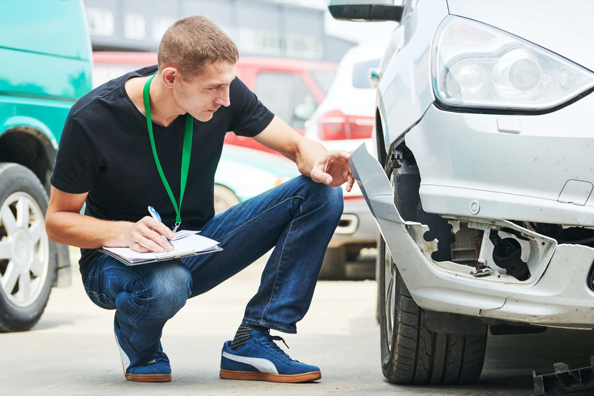 Settling Auto Accident Claims Directly in California | Hales